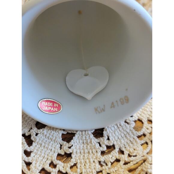White Dinner Bell 3D Floral Made in Japan Collectible Decorative Ceramic - Picture 3 of 9